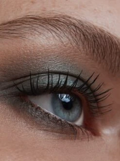 Iconic Eye Shadow Duo -Endro Cosmetiques IMBE 08 3 988x1319 1