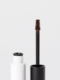 FROH 33 FROH -Endro Cosmetiques UG FROH Close Dark Brown L1 2746x3668px