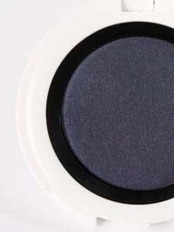 Iconic Eye Shadow Duo -Endro Cosmetiques UG IMBE Close 7 RGB L1 988x1319px