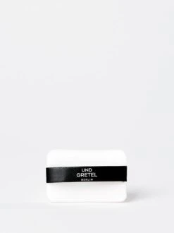 ILGE Puderquaste -Endro Cosmetiques UG PUFF 01 L1 2748x3668 f8e22415 7706 44d9 a459 b4d2e6899356