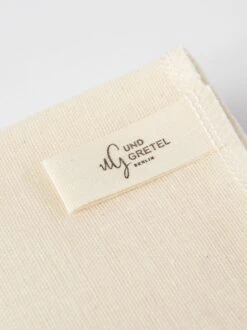 REINETUCH 3er Set -Endro Cosmetiques UG REINE Tuch Close 01 L1 2748x3668 314b5019 6d8f 43a5 9cfc 83a8e704e2dc