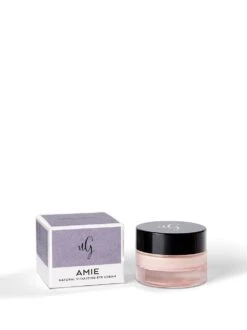 AMIE -Endro Cosmetiques UG UV Skincare AMIE RGB 988x1319px L2 HG Weiss c7a642b3 6a88 46a5 9a5c c31e28185aa2