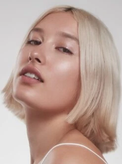 VLITTER 19 VLITTER -Endro Cosmetiques UG VLITTER Model COOL MOON 988x1319 02